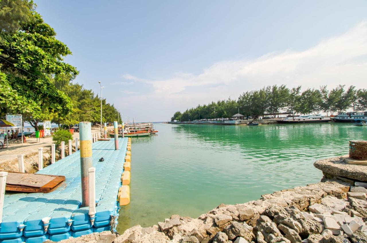 Guerilla Dive Lodge Pulau Pari Jakarta Exterior photo